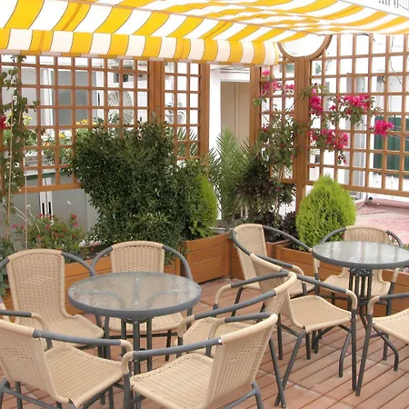 Hotel Agusti